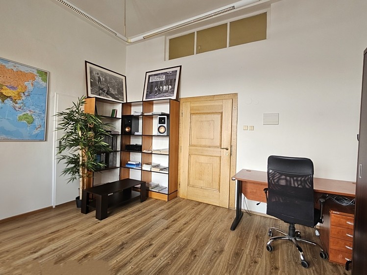 Pronájem kanceláře 29 m² - foto 7