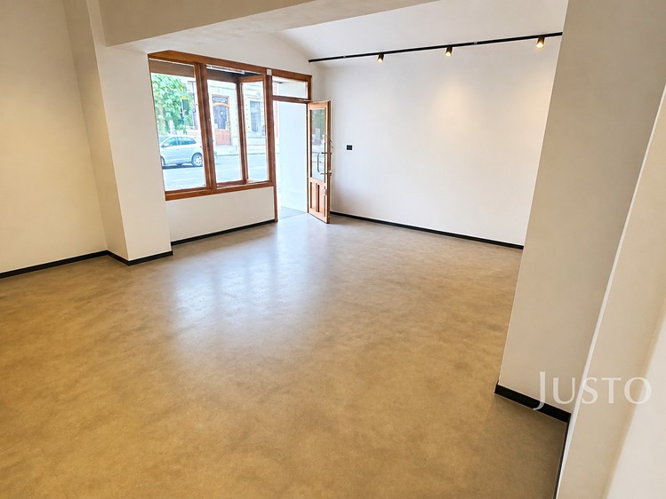 Pronájem obchodního prostoru 42 m² - foto 2