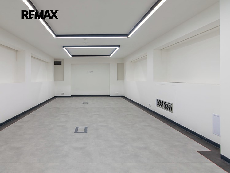 Pronájem obchodního prostoru 198 m² - foto 2