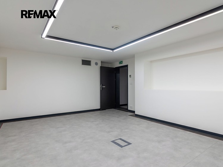 Pronájem obchodního prostoru 198 m² - foto 3