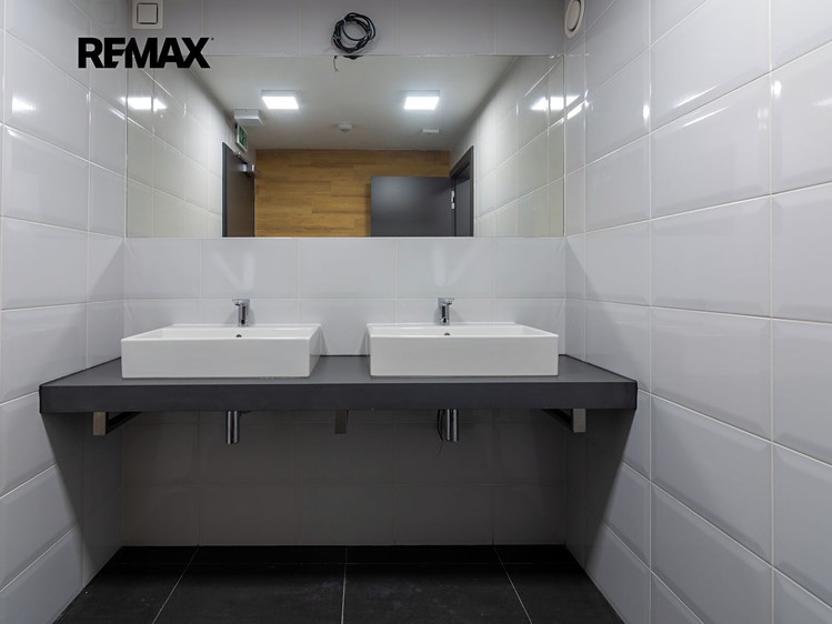 Pronájem obchodního prostoru 198 m² - foto 6