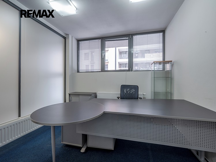 Pronájem obchodního prostoru 125 m² - foto 8