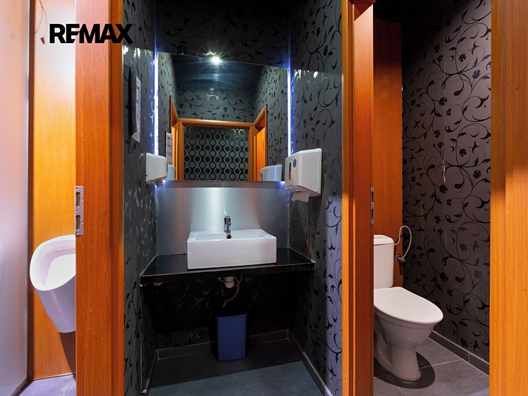 Pronájem obchodního prostoru 208 m² - foto 5