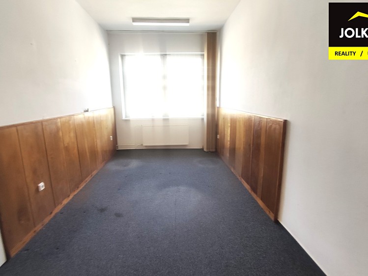 Pronájem kanceláře 250 m² - foto 6