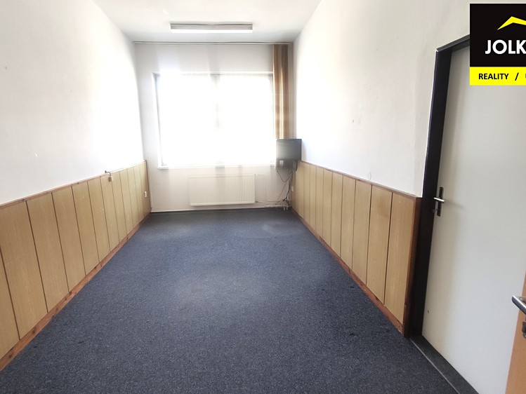 Pronájem kanceláře 250 m² - foto 7