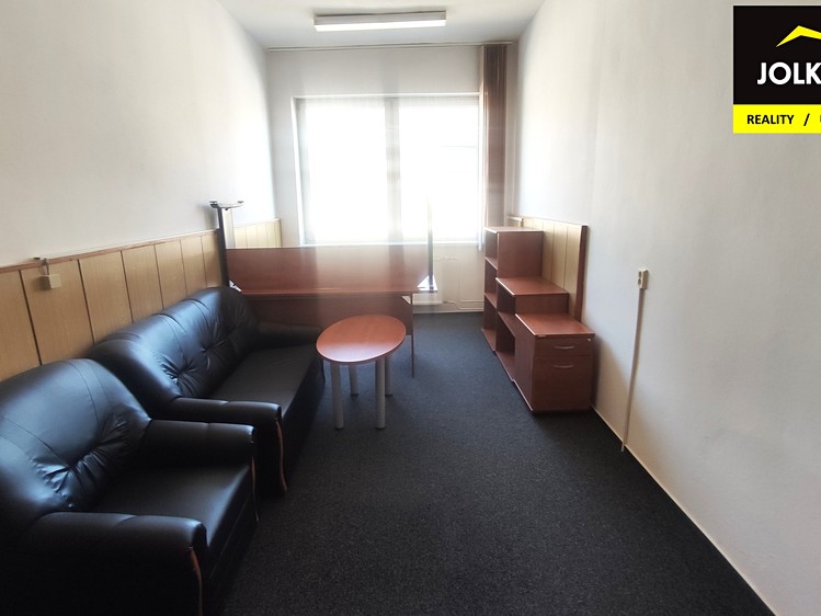 Pronájem kanceláře 250 m² - foto 5