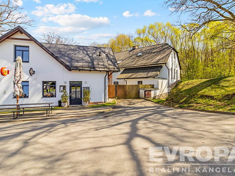 Pronájem komerční nemovitosti 572 m² - foto 5