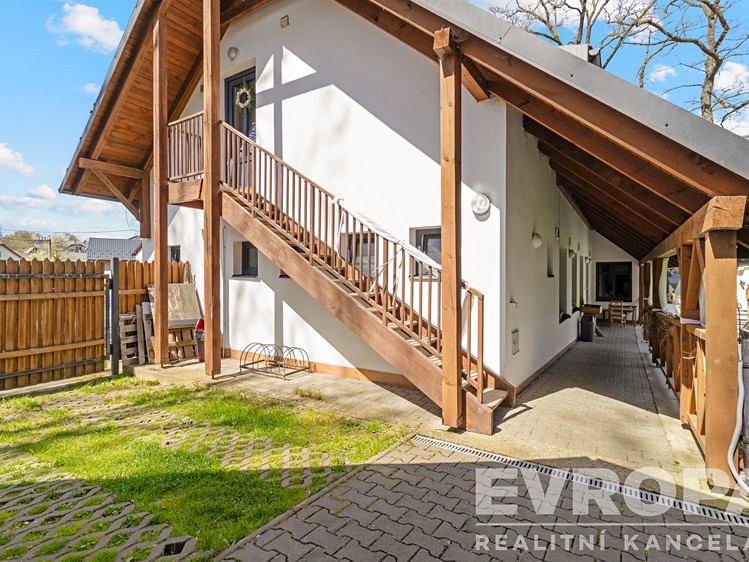 Pronájem komerční nemovitosti 572 m² - foto 6
