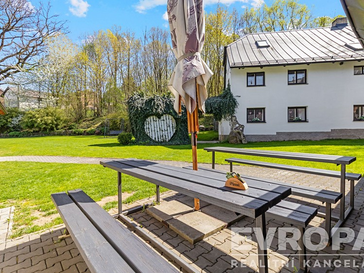 Pronájem komerční nemovitosti 572 m² - foto 8