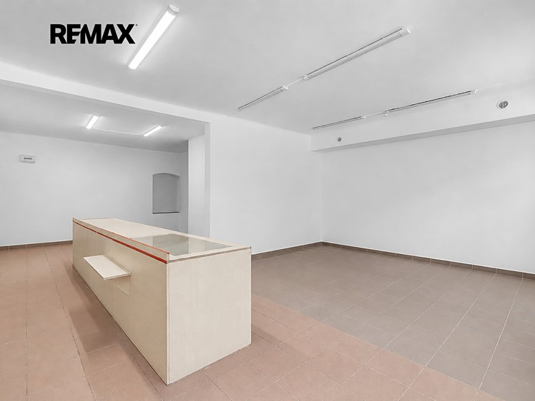 Pronájem obchodního prostoru 78 m² - foto 3