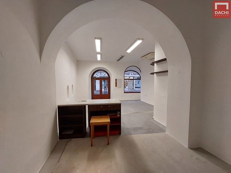 Pronájem obchodního prostoru 50 m² - foto 6