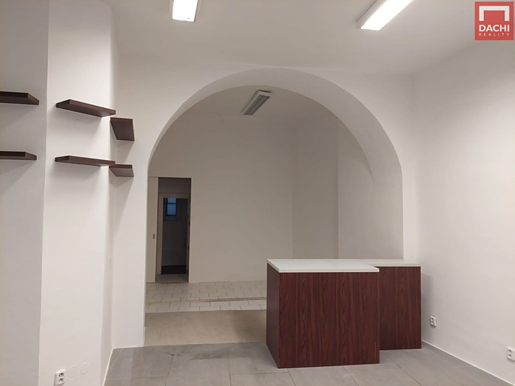 Pronájem obchodního prostoru 50 m² - foto 5
