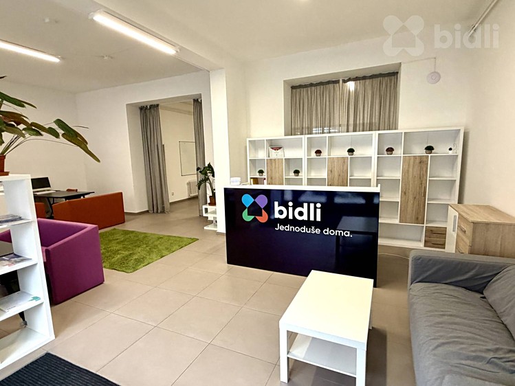 Pronájem obchodního prostoru 212 m² - foto 2