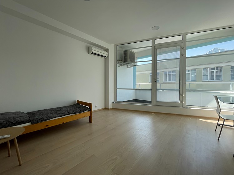 Pronájem kanceláře 87 m² - foto 8