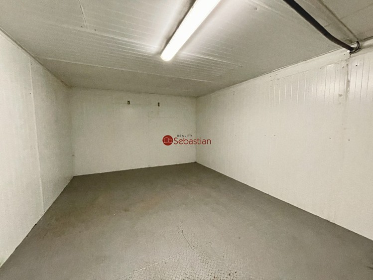 Pronájem výrobní haly, prostoru 178 m² - foto 6
