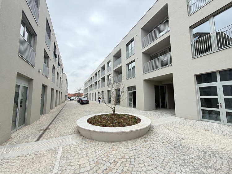 Pronájem obchodního prostoru 110 m² - foto 4