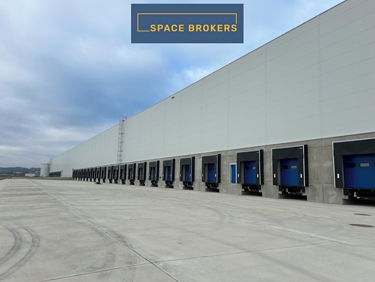 Pronájem skladového prostoru 30 000 m² - foto 3
