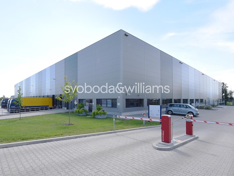 Pronájem skladového prostoru 5 455 m² - foto 1