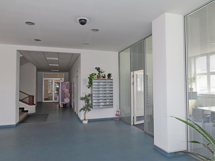 Pronájem kanceláře 22 m² - foto 3