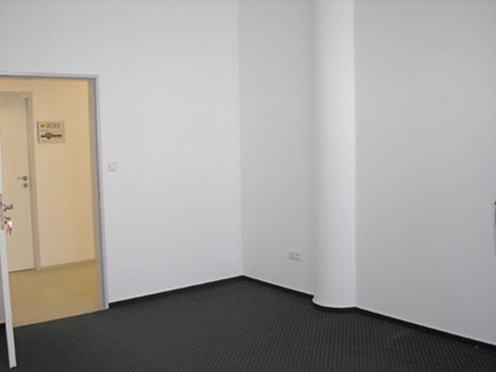 Pronájem kanceláře 22 m² - foto 5
