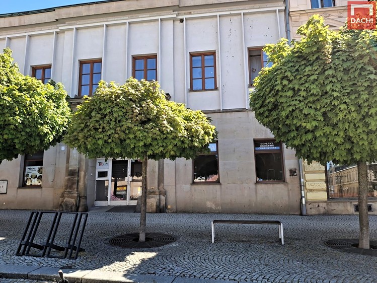 Pronájem obchodního prostoru 70 m² - foto 1