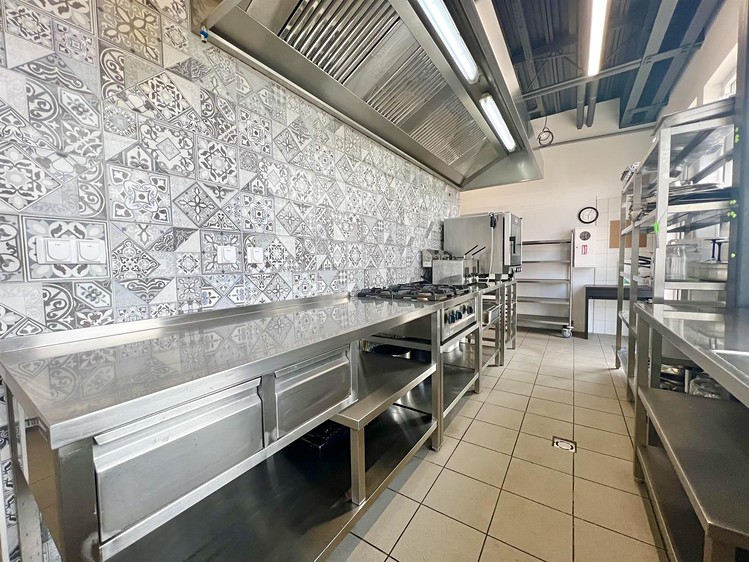Pronájem restaurace 60 m² - foto 3