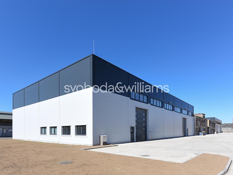 Pronájem výrobní haly, prostoru 1 026 m² - foto 1