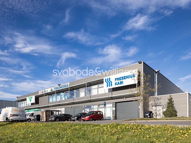 Pronájem výrobní haly, prostoru 1 359 m² - foto 7
