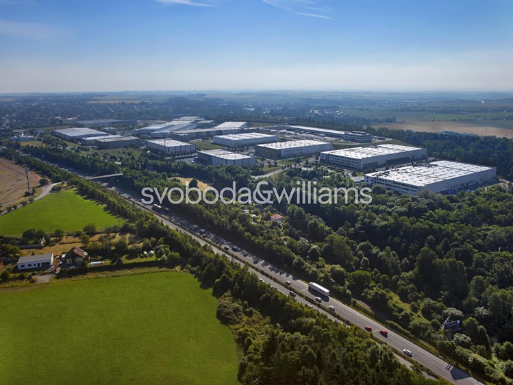 Pronájem výrobní haly, prostoru 3 154 m² - foto 4