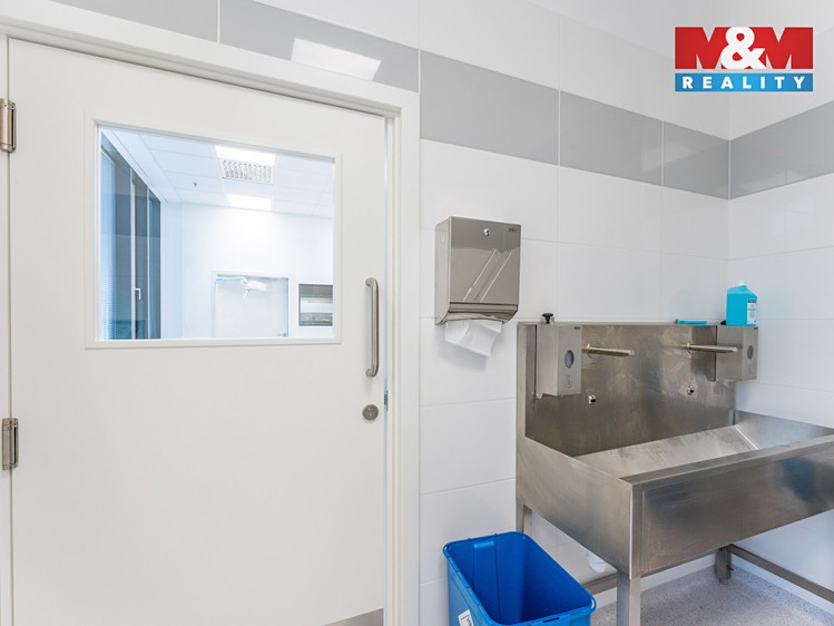 Pronájem obchodního prostoru 30 m² - foto 8