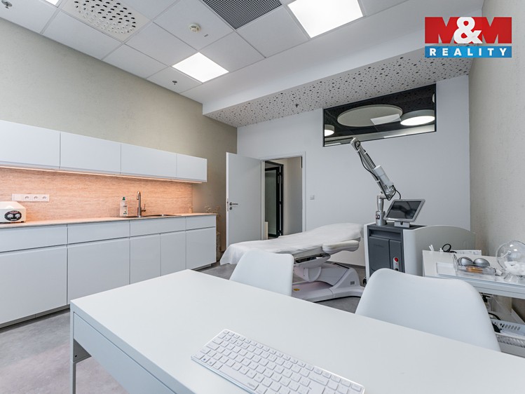 Pronájem obchodního prostoru 30 m² - foto 5