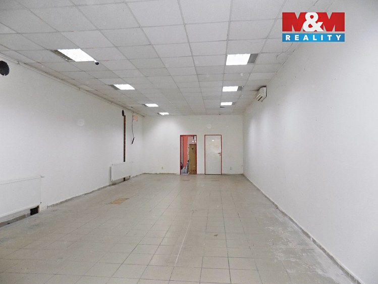 Pronájem obchodního prostoru 145 m² - foto 2