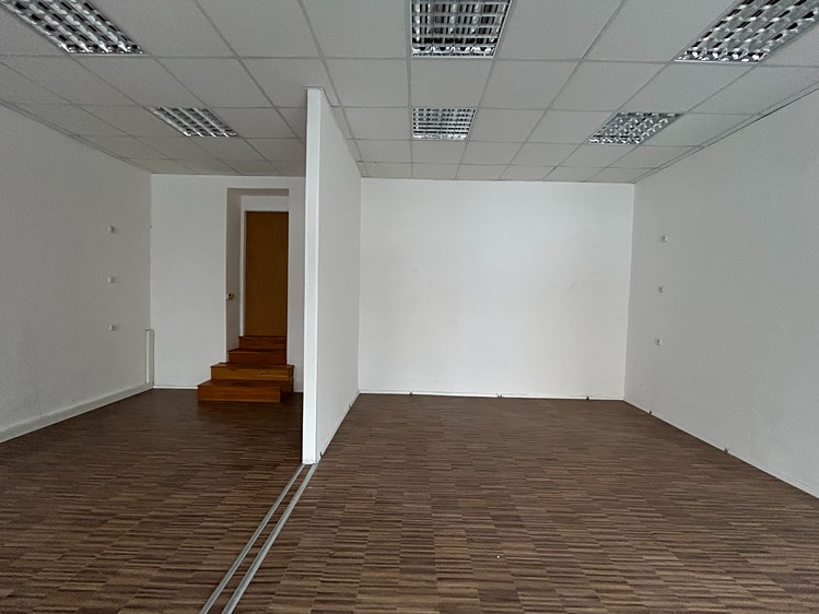 Pronájem obchodního prostoru 60 m² - foto 4