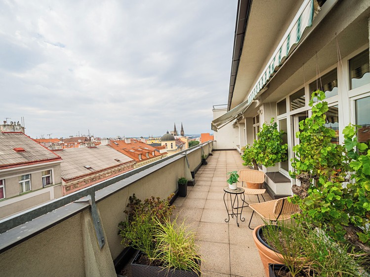 Pronájem kanceláře 21 m² - foto 2