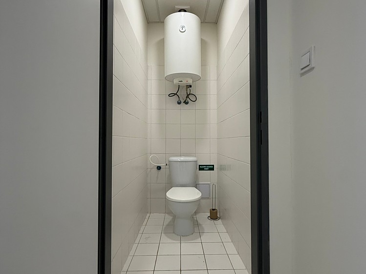 Pronájem skladového prostoru 395 m² - foto 8