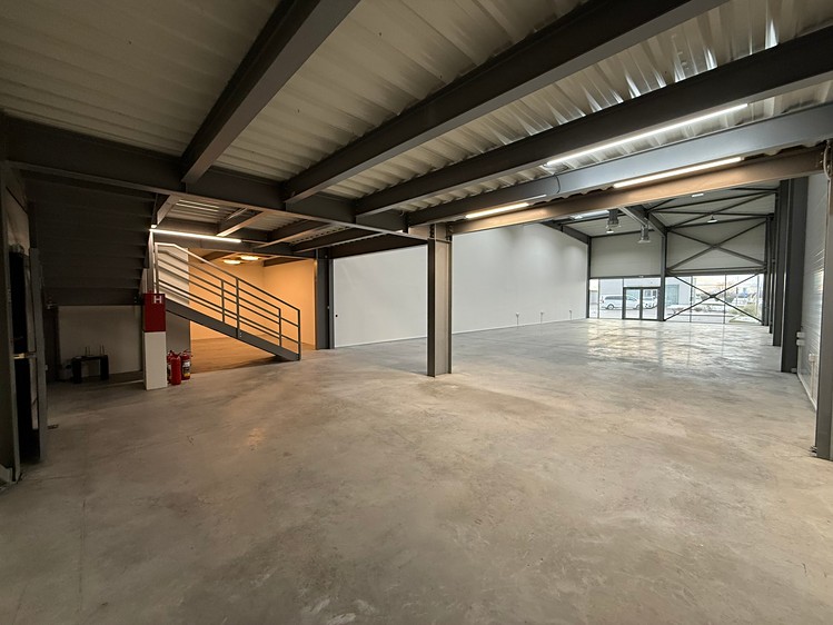 Pronájem skladového prostoru 395 m² - foto 5