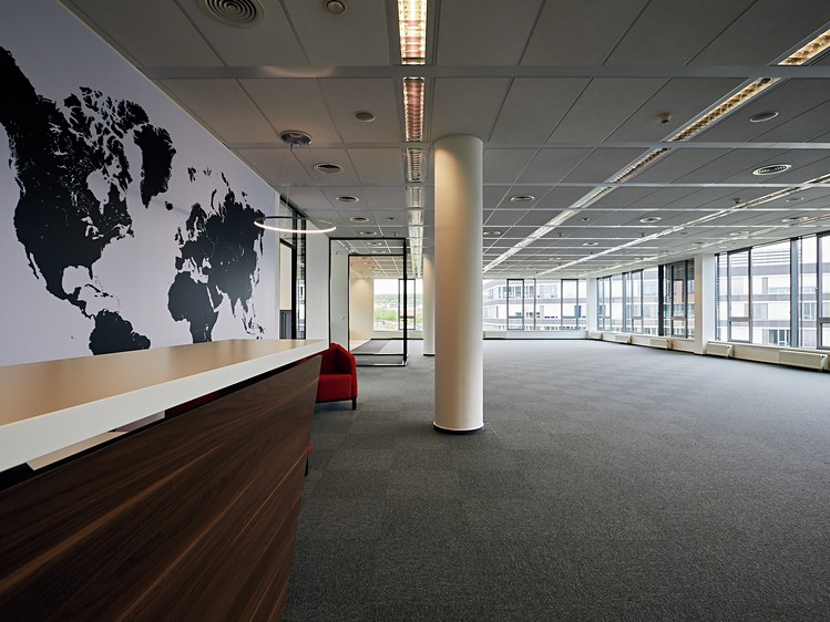 Pronájem kanceláře 1 000 m² - foto 7