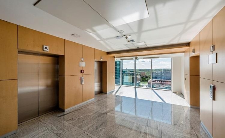Pronájem kanceláře 460 m² - foto 3