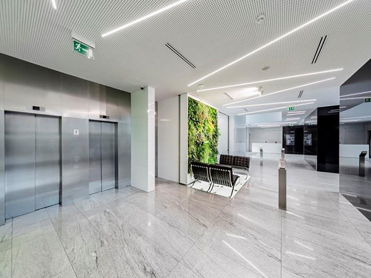 Pronájem kanceláře 460 m² - foto 2