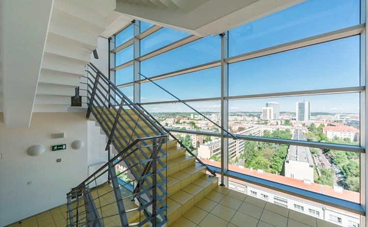 Pronájem kanceláře 460 m² - foto 4