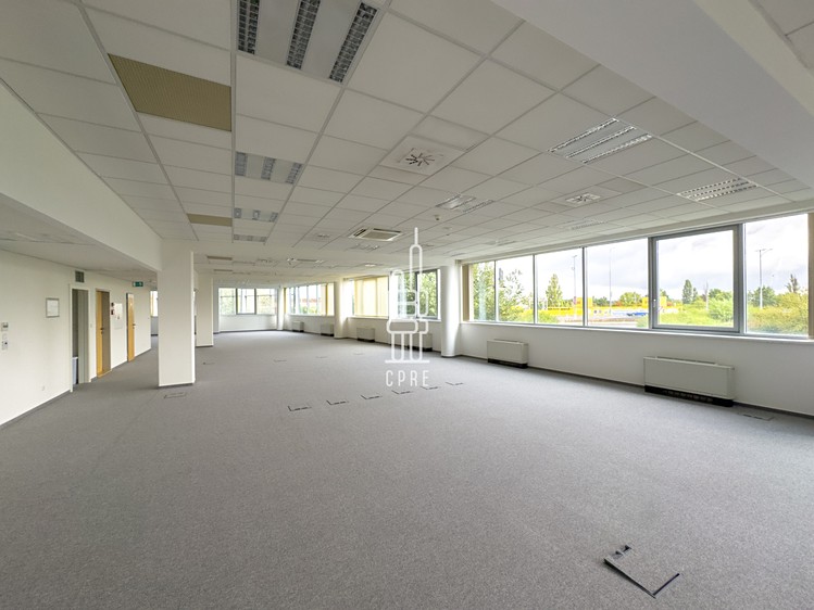 Pronájem kanceláře 475 m² - foto 5
