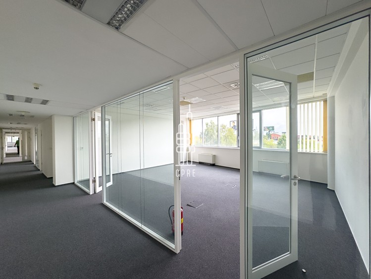 Pronájem kanceláře 475 m² - foto 7