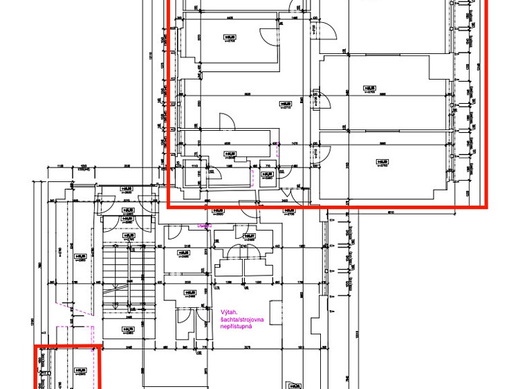 Pronájem kanceláře 186 m² - foto 3