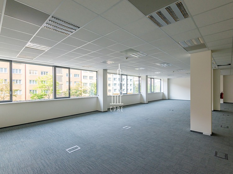 Pronájem kanceláře 630 m² - foto 2