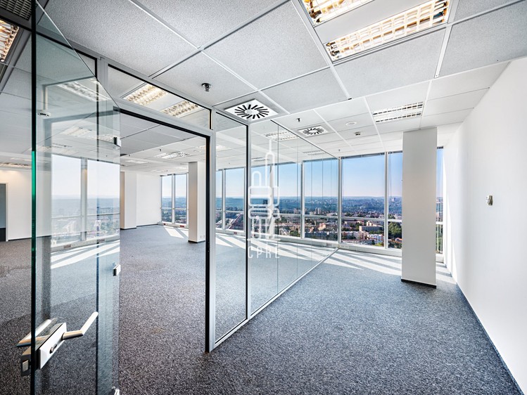 Pronájem kanceláře 300 m² - foto 4