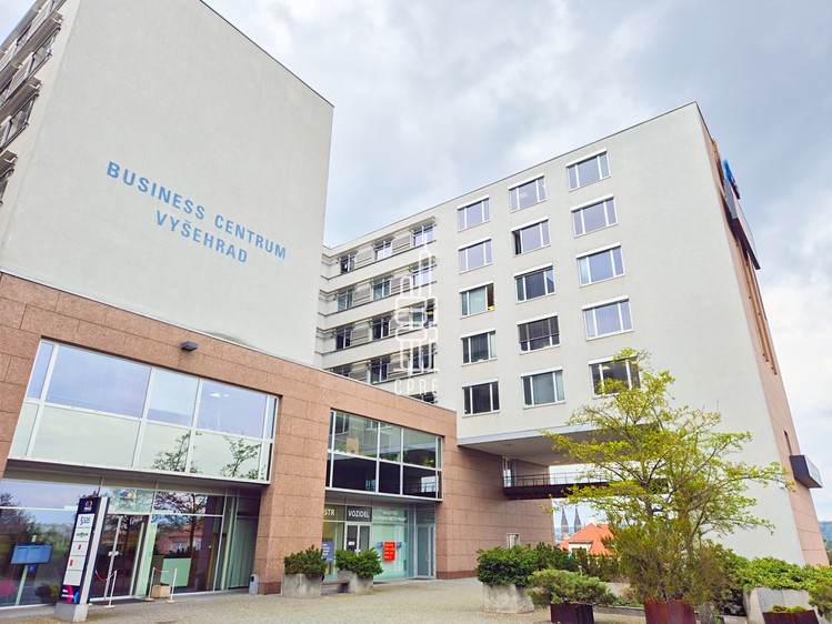 Pronájem kanceláře 756 m² - foto 1
