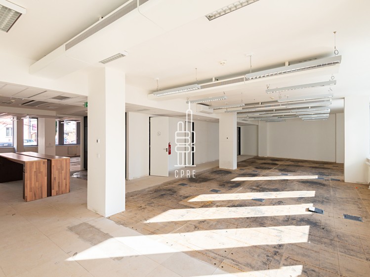 Pronájem kanceláře 423 m² - foto 5