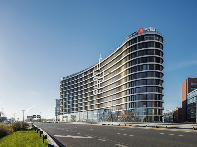Pronájem kanceláře 392 m² - foto 1