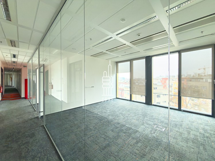 Pronájem kanceláře 392 m² - foto 7