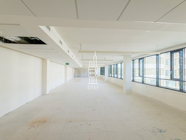 Pronájem kanceláře 240 m² - foto 4